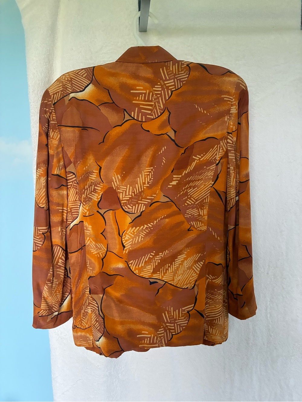 Women's Rust Patterned Single-Button Blazer - Picture 2 of 4